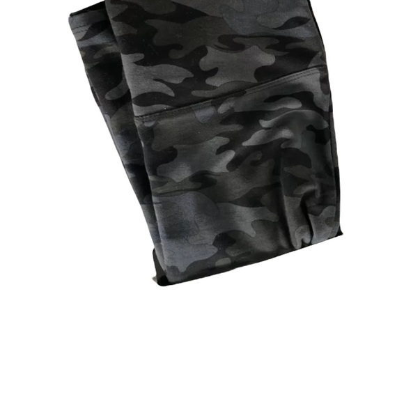 Rachel Zoe High Waisted Ponte Leggings Medium Camouflage Black & Grey New - Picture 4 of 5